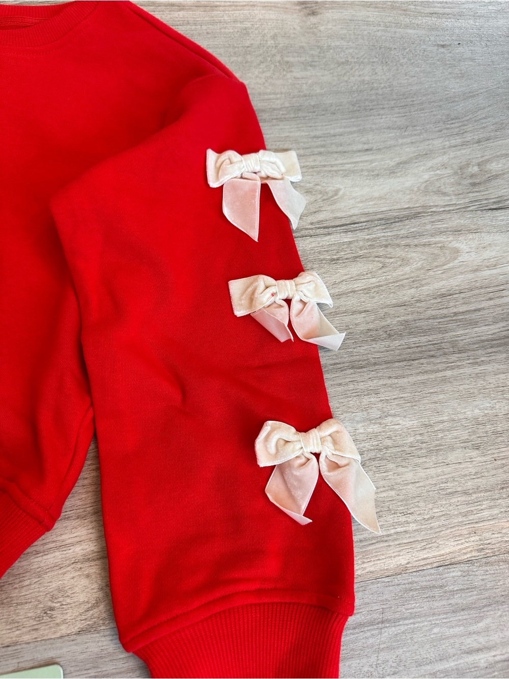 Girls Red Bow Sleeve Sweatshirt Pullover Top NWT Cute Cozy small - Picture 5 of 5